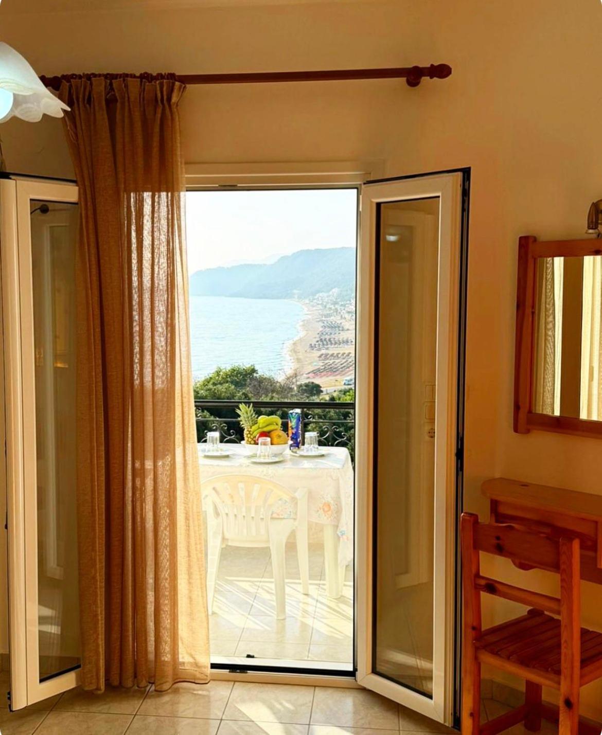 Panorama Vrachos Hotel Buitenkant foto